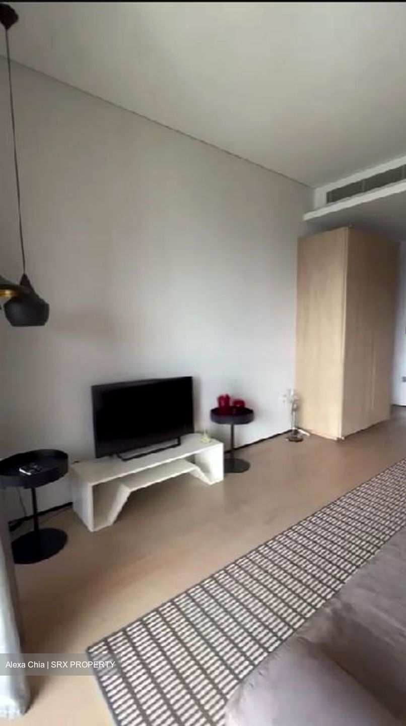 OUE Twin Peaks (D9), Condominium #484287191